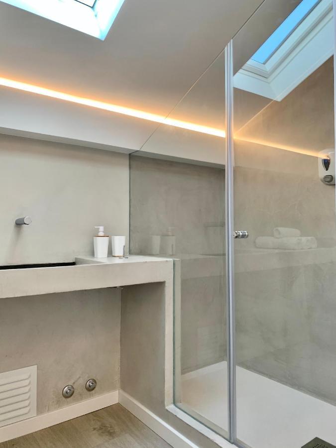 Home Out City Villa Lisbon Bagian luar foto