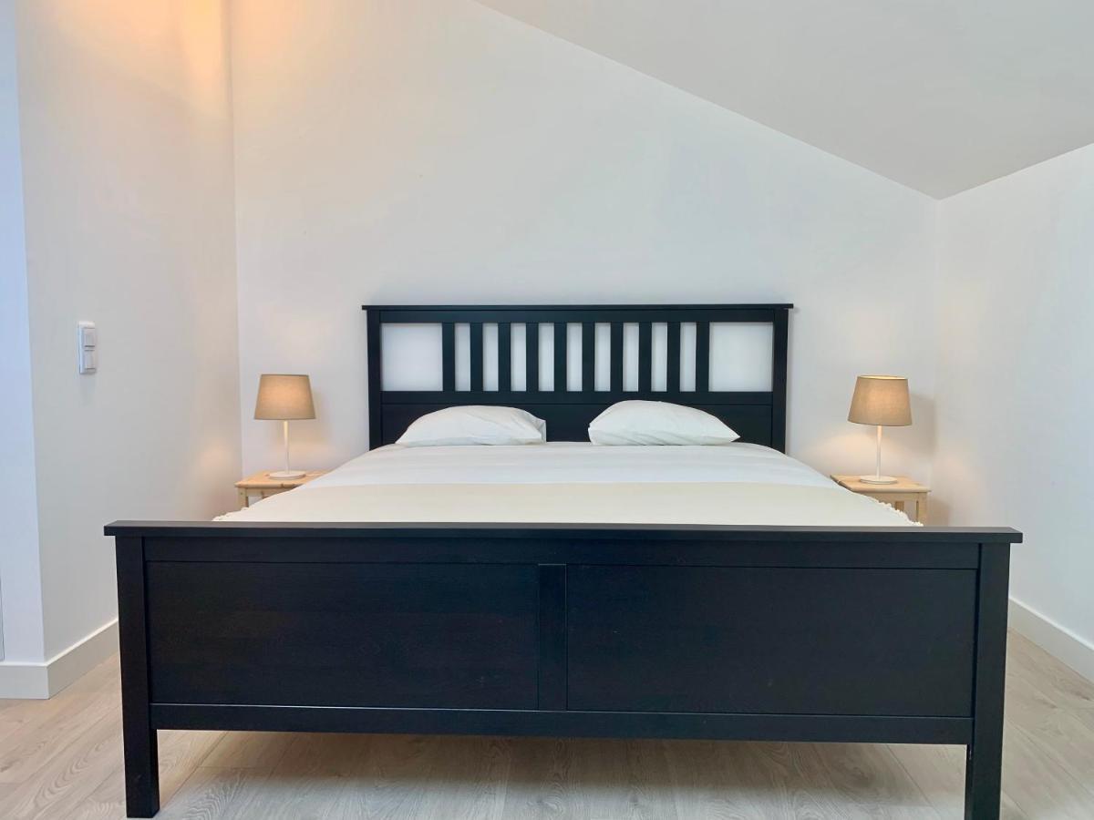 Home Out City Villa Lisbon Bagian luar foto