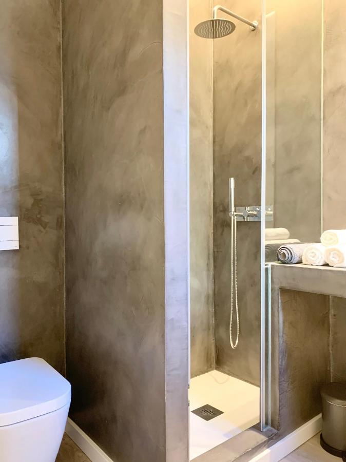 Home Out City Villa Lisbon Bagian luar foto