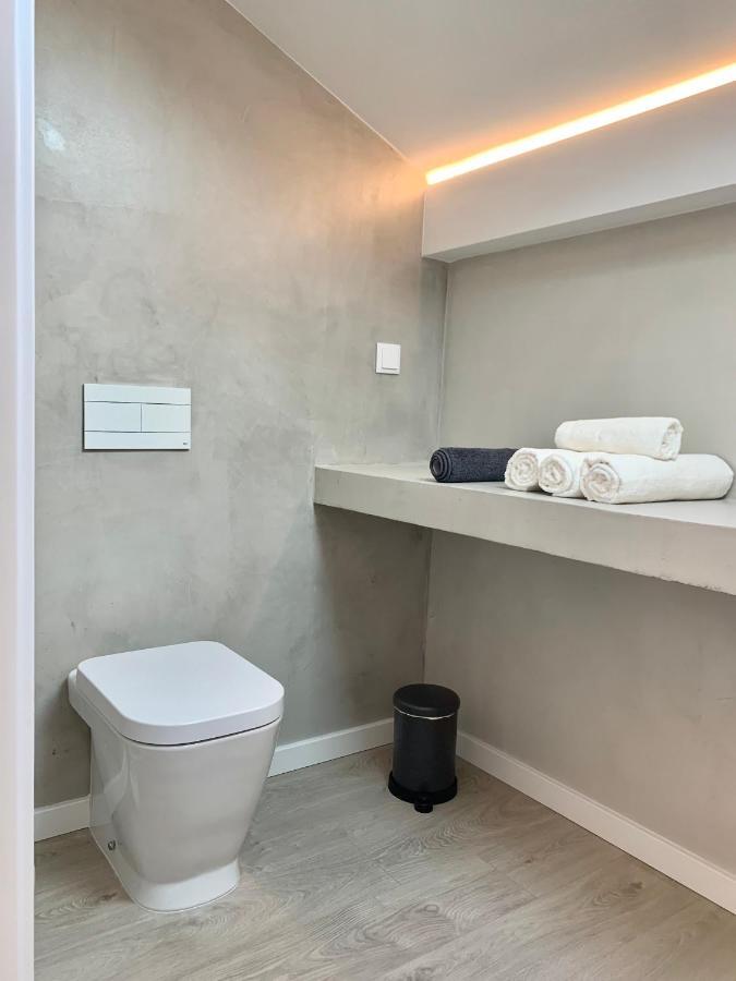 Home Out City Villa Lisbon Bagian luar foto