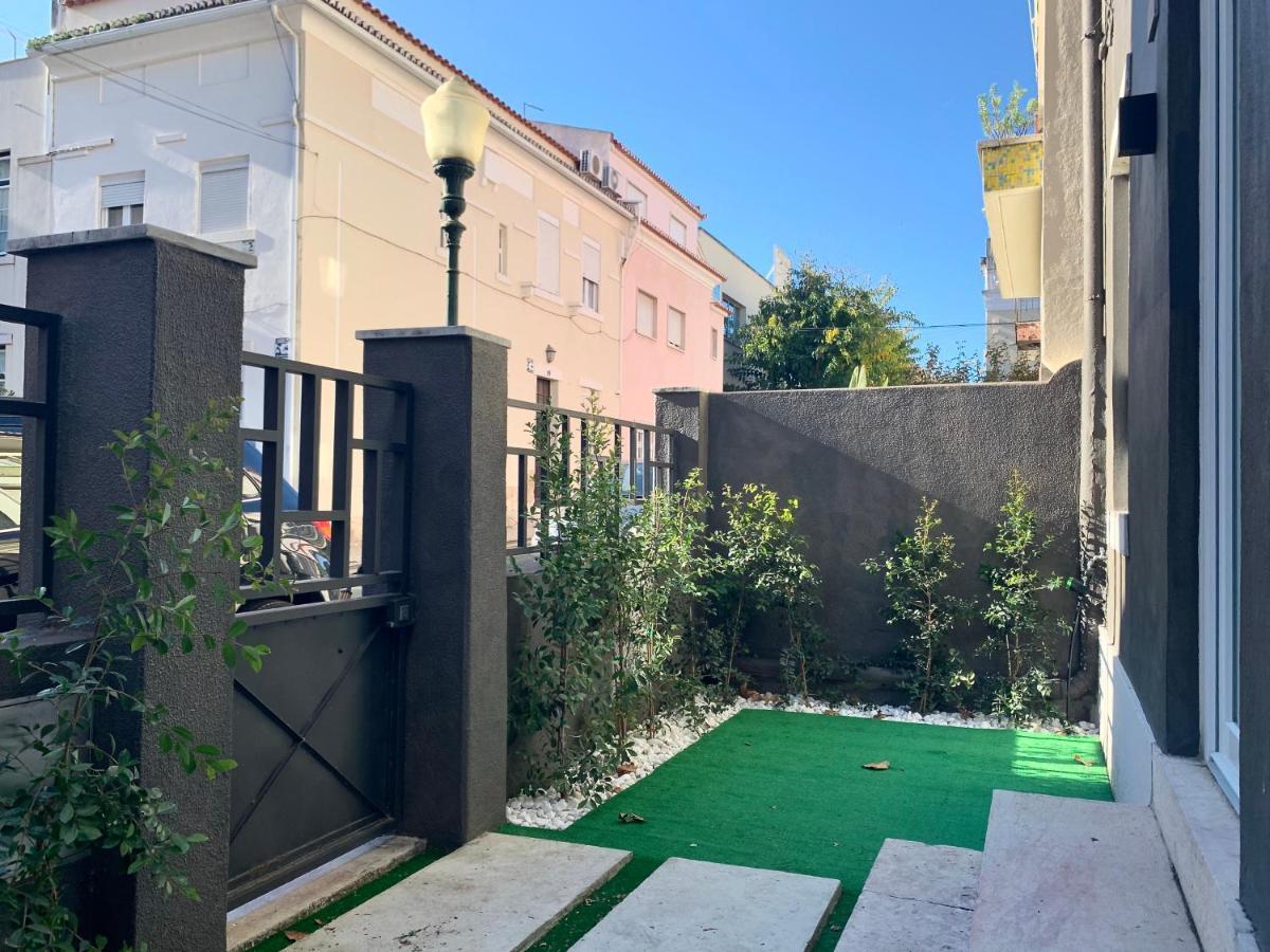 Home Out City Villa Lisbon Bagian luar foto