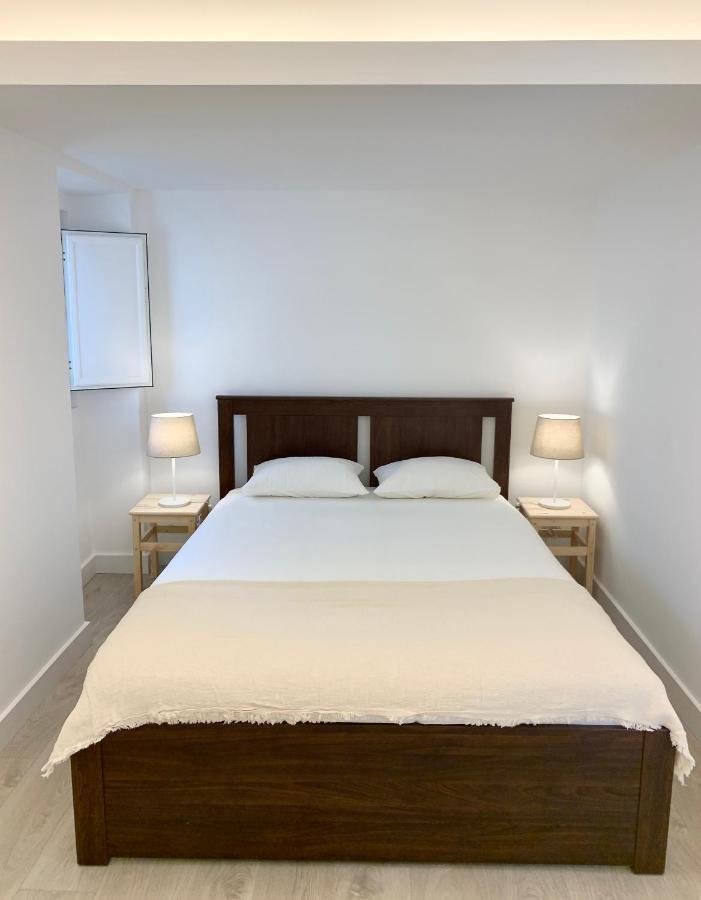 Home Out City Villa Lisbon Bagian luar foto