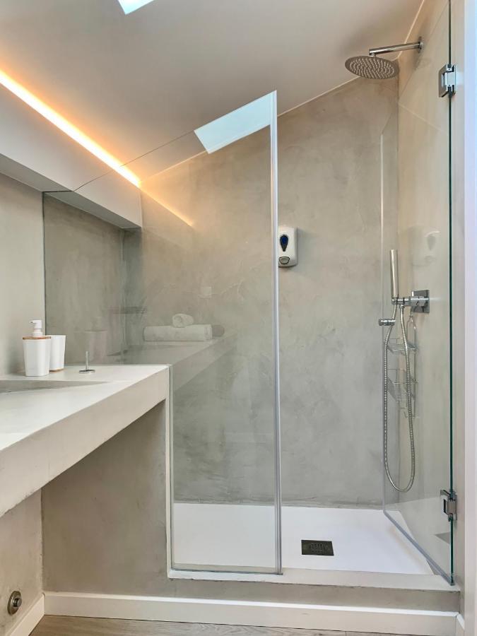 Home Out City Villa Lisbon Bagian luar foto